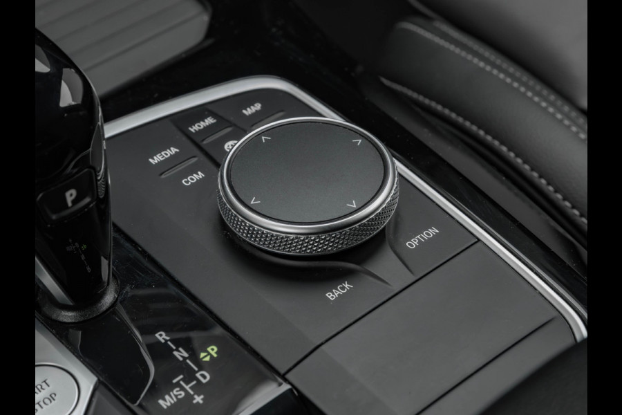 BMW X3 xDrive30e M-Sport - Trekhaak - Adaptive Cruise Control - Hifi - Camera