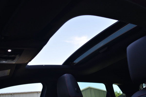 Seat Ibiza 1.0 TSI FR Business Intense Plus | STOELVERWARMING | ADAPT. CRUISE CONTROLE | BEATS | CAMERA | NAP | APPLE CARPLAY