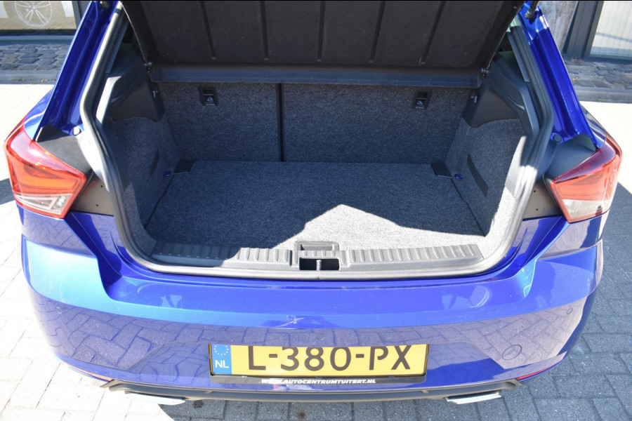 Seat Ibiza 1.0 TSI FR Business Intense Plus | STOELVERWARMING | ADAPT. CRUISE CONTROLE | BEATS | CAMERA | NAP | APPLE CARPLAY