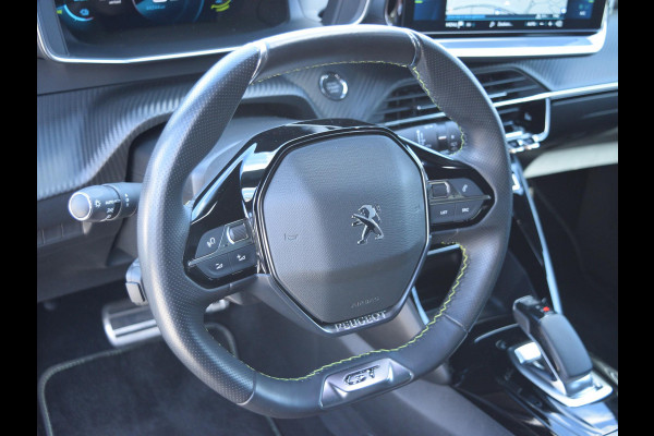 Peugeot e-208 EV GT Pack 50 kWh l voorstoelen verwarmd l adaptief cruise control l Apple Carplay/Android Auto l Alcantara bekleding