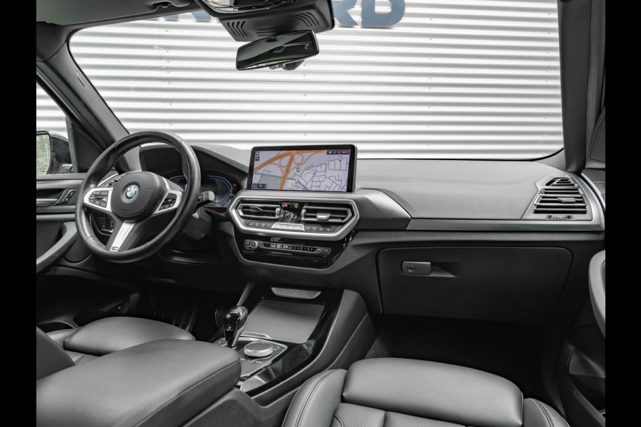 BMW X3 xDrive30e M-Sport - Trekhaak - Adaptive Cruise Control - Hifi - Camera