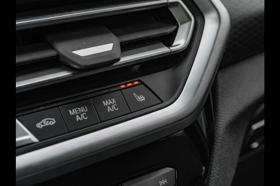 BMW X3 xDrive30e M-Sport - Trekhaak - Adaptive Cruise Control - Hifi - Camera