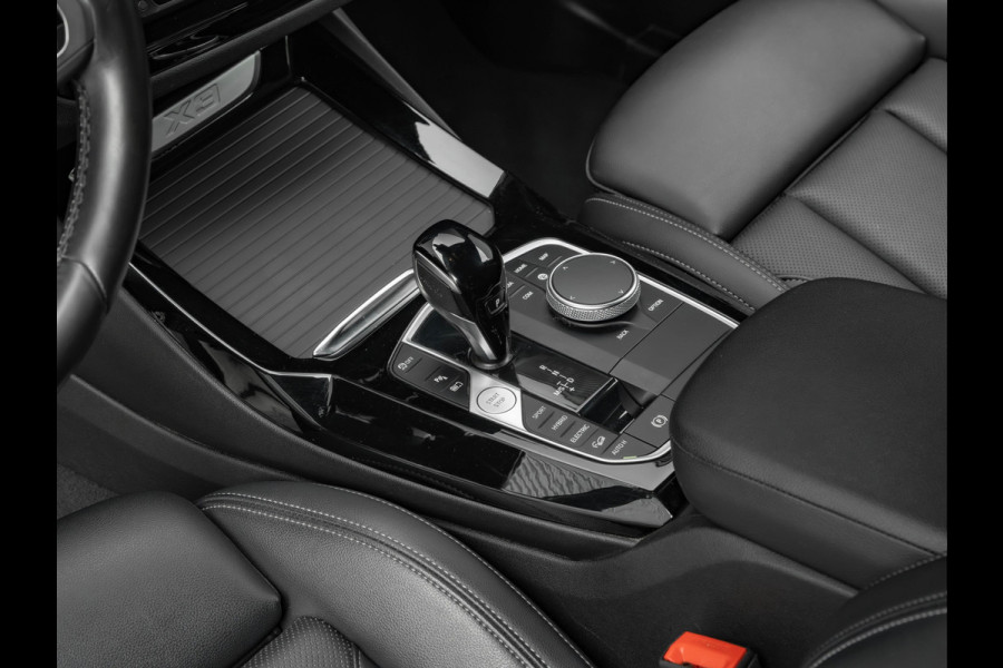 BMW X3 xDrive30e M-Sport - Trekhaak - Adaptive Cruise Control - Hifi - Camera
