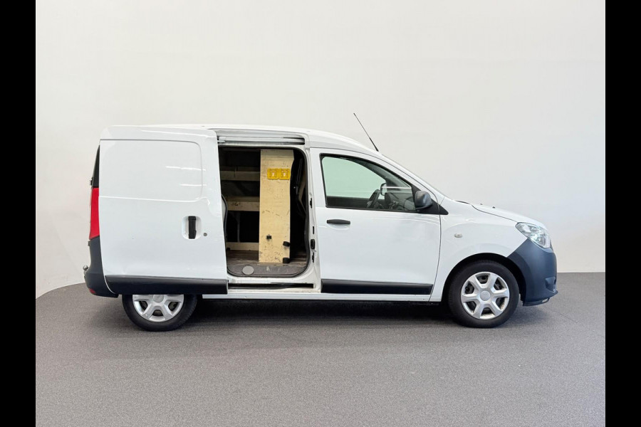 Dacia Dokker 1.5 dCi 75 Essential Navigatie Bluetooth Cruise Control Trekhaak zijschuifdeur  airco LEES OPMERKINGEN