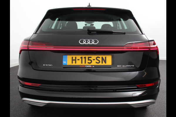 Audi e-tron e-tron 50 quattro Launch edition Navigatie Climate Control Parkeer Sensoren Lichtmetalen velgen