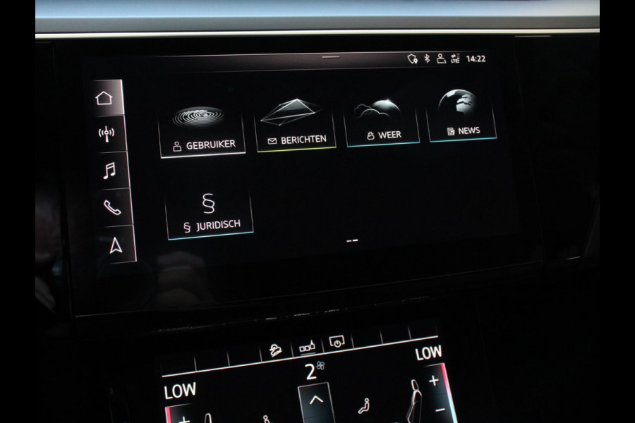 Audi e-tron e-tron 50 quattro Launch edition Navigatie Climate Control Parkeer Sensoren Lichtmetalen velgen