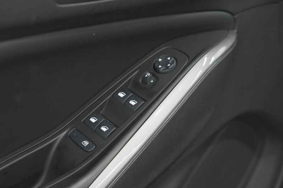 Opel Grandland 1.6 Turbo 225 Plug-In Hybrid GS Line | Adaptieve Cruise Control | Alcantara Pakket | Camera | Apple Carplay