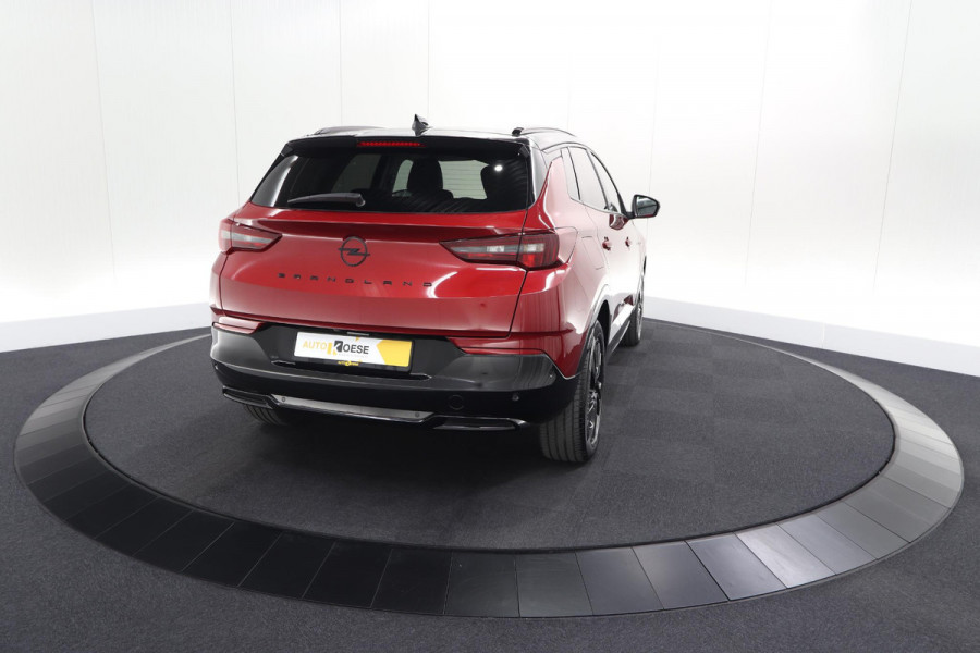 Opel Grandland 1.6 Turbo 225 Plug-In Hybrid GS Line | Adaptieve Cruise Control | Alcantara Pakket | Camera | Apple Carplay