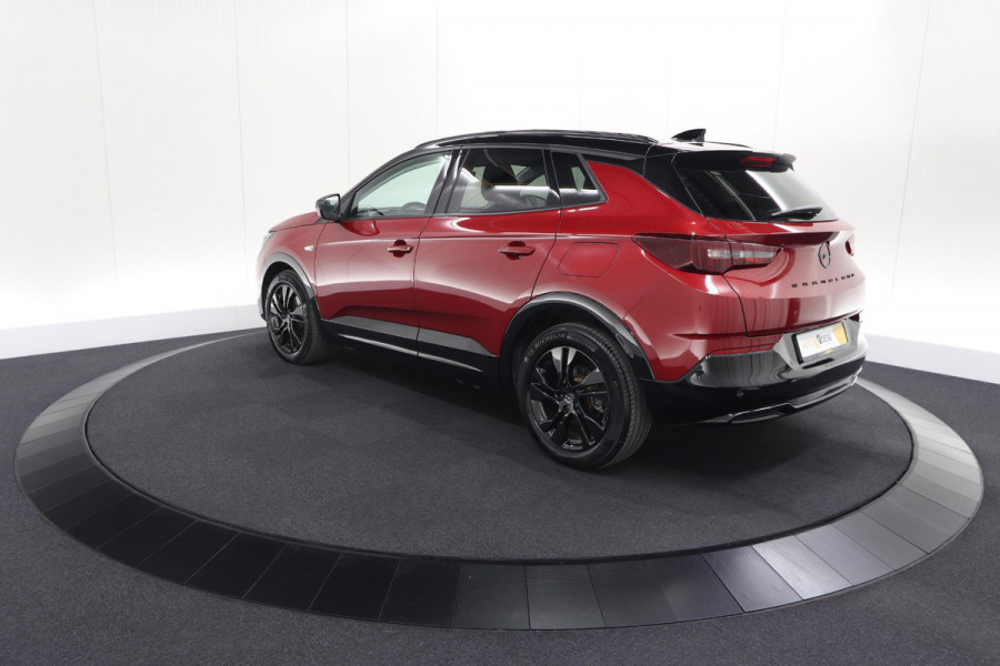 Opel Grandland 1.6 Turbo 225 Plug-In Hybrid GS Line | Adaptieve Cruise Control | Alcantara Pakket | Camera | Apple Carplay