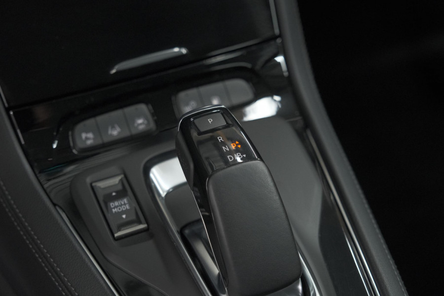 Opel Grandland 1.6 Turbo 225 Plug-In Hybrid GS Line | Adaptieve Cruise Control | Alcantara Pakket | Camera | Apple Carplay