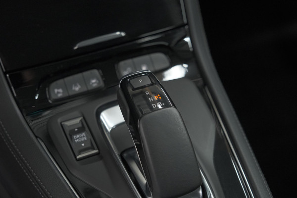 Opel Grandland 1.6 Turbo 225 Plug-In Hybrid GS Line | Adaptieve Cruise Control | Alcantara Pakket | Camera | Apple Carplay