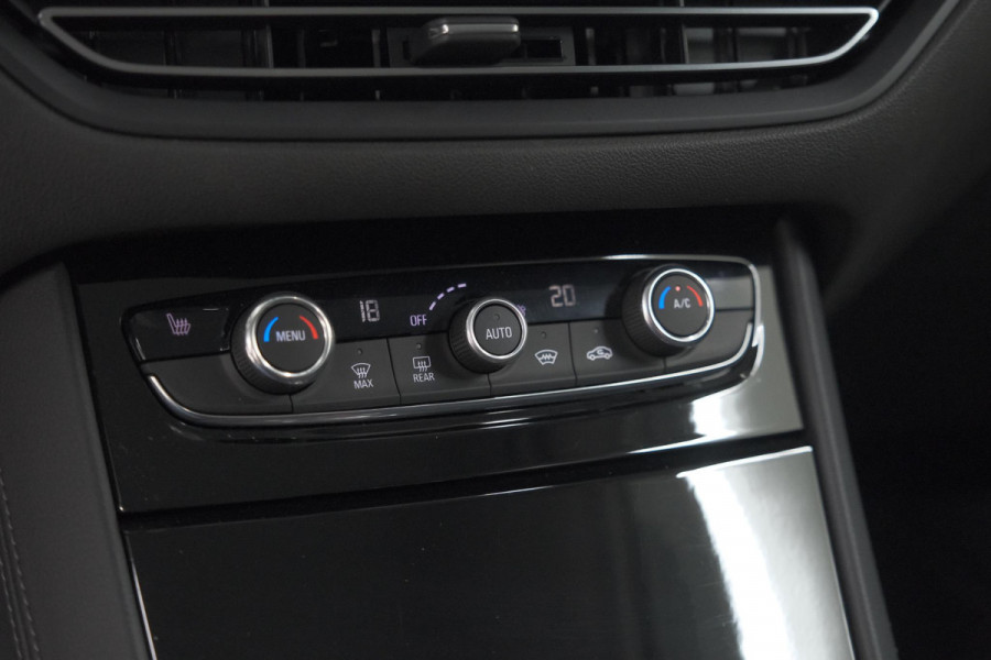 Opel Grandland 1.6 Turbo 225 Plug-In Hybrid GS Line | Adaptieve Cruise Control | Alcantara Pakket | Camera | Apple Carplay