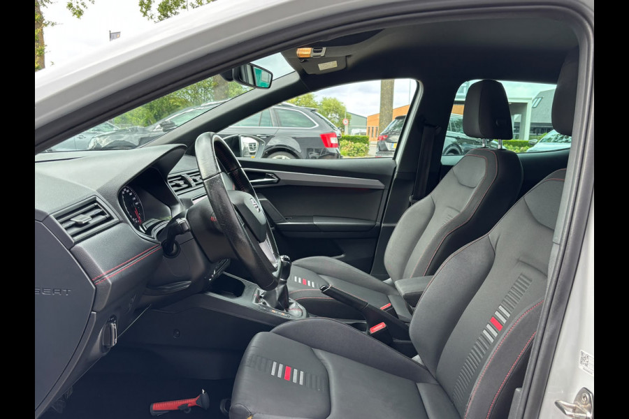 Seat Ibiza 1.0 TSI FR Business Intense | Apple Carplay | Achterruitrijcamera | Adaptieve Cruise | Navi