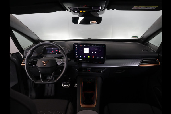 CUPRA Born Essential 62 kWh 204 pk | Private lease vanaf €612 | Navigatie via App | Parkeersensoren | Autom. airco | Lichtmetalen velgen 18" |