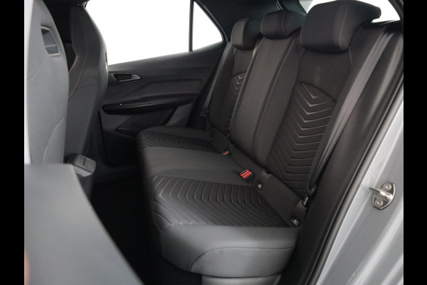 CUPRA Born Essential 62 kWh 204 pk | Private lease vanaf €612 | Navigatie via App | Parkeersensoren | Autom. airco | Lichtmetalen velgen 18" |