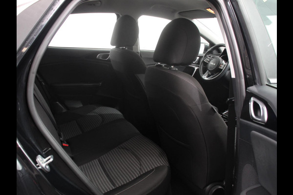 Kia Xceed 1.6 GDi PHEV Automaat DynamicLine Navigatie Apple Carplay/Android Auto  Adaptive Cruise Control  Parkeersensoren  Camera  Stoel-en stuurwielverwarming  Virtual Cockpit  Full LED