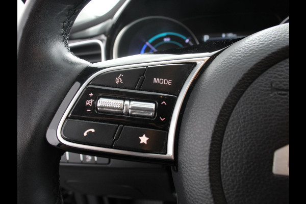 Kia Xceed 1.6 GDi PHEV Automaat DynamicLine Navigatie Apple Carplay/Android Auto  Adaptive Cruise Control  Parkeersensoren  Camera  Stoel-en stuurwielverwarming  Virtual Cockpit  Full LED