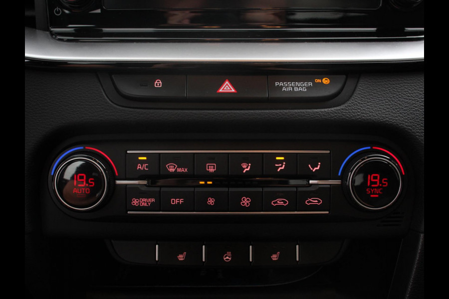 Kia Xceed 1.6 GDi PHEV Automaat DynamicLine Navigatie Apple Carplay/Android Auto  Adaptive Cruise Control  Parkeersensoren  Camera  Stoel-en stuurwielverwarming  Virtual Cockpit  Full LED