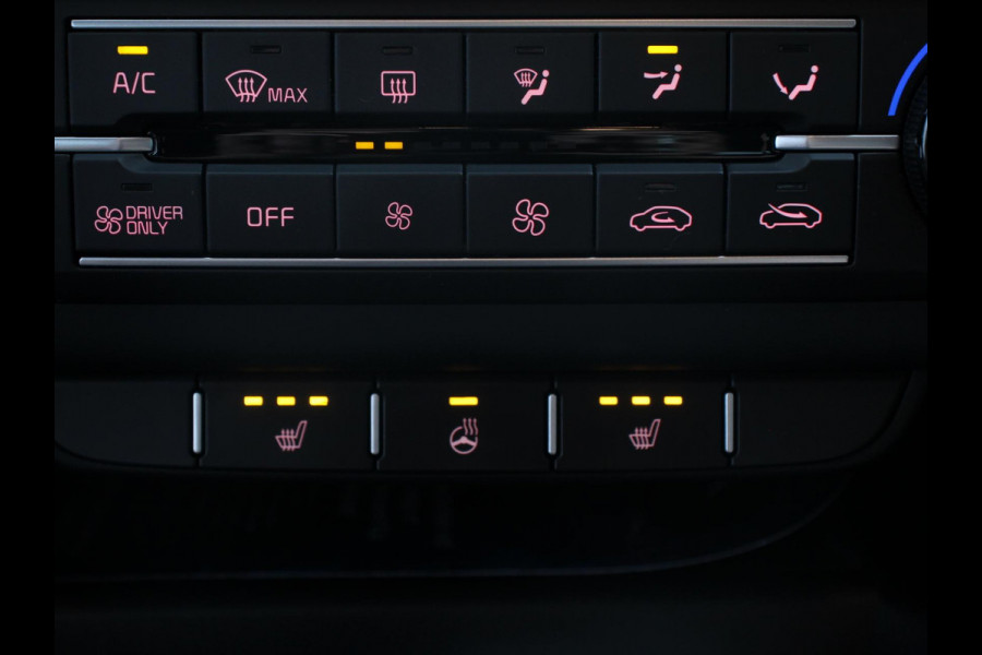 Kia Xceed 1.6 GDi PHEV Automaat DynamicLine Navigatie Apple Carplay/Android Auto  Adaptive Cruise Control  Parkeersensoren  Camera  Stoel-en stuurwielverwarming  Virtual Cockpit  Full LED