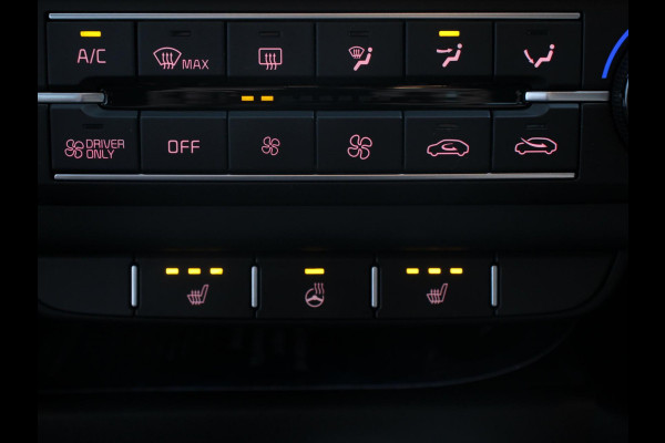 Kia Xceed 1.6 GDi PHEV Automaat DynamicLine Navigatie Apple Carplay/Android Auto  Adaptive Cruise Control  Parkeersensoren  Camera  Stoel-en stuurwielverwarming  Virtual Cockpit  Full LED