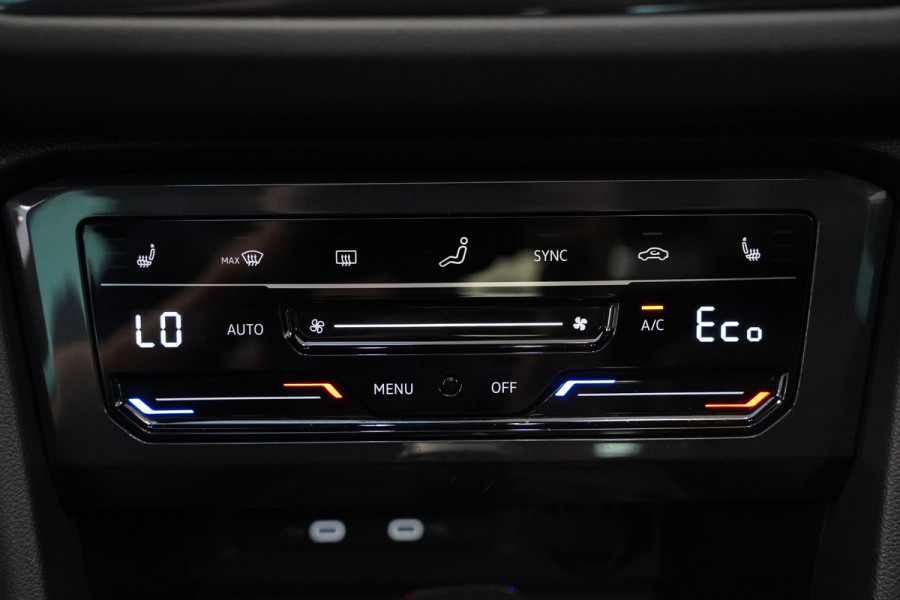 Volkswagen Tiguan 1.4 TSI eHybrid R-Line Business Panoramadak Leder ACC PDC Memory Stoelen 24 Maanden garantie* (Vraag naar de voorwaarden)