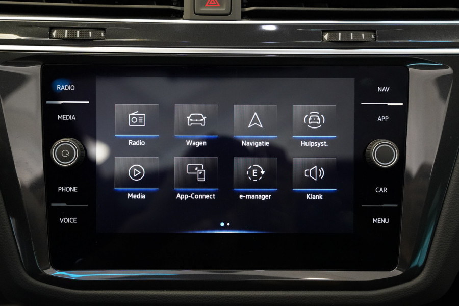 Volkswagen Tiguan 1.4 TSI eHybrid R-Line Business Panoramadak Leder ACC PDC Memory Stoelen 24 Maanden garantie* (Vraag naar de voorwaarden)