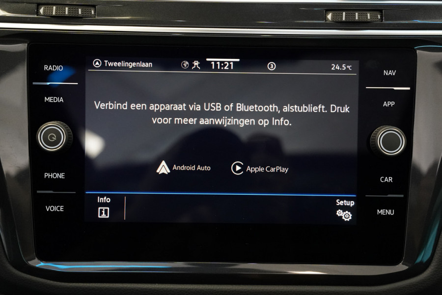 Volkswagen Tiguan 1.4 TSI eHybrid R-Line Business Panoramadak Leder ACC PDC Memory Stoelen 24 Maanden garantie* (Vraag naar de voorwaarden)
