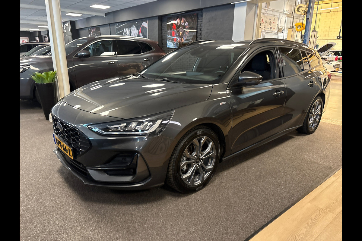 Ford FOCUS Wagon 1.0 EcoBoost Hybrid ST Line / Automaat / stuur en stoel verwarming / led / pdc /