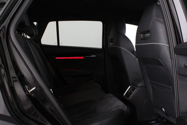 Škoda Elroq 85 Sportline > Warmtepomp/Trekhaak/Black Magic...