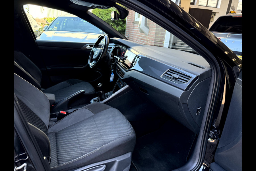 Volkswagen Polo 1.0 TSI High R-Line Panoramadak, Camera, NL. Auto