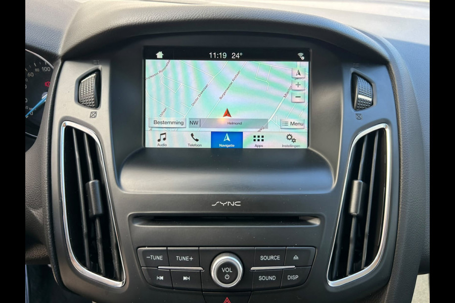 Ford FOCUS Wagon 1.0 Lease Edition | CARPLAY | TREKHAAK | NAVI | BLUETOOTH | CC | PDC | APK T/M 7-6-2027 | NW DISTRIBUTIE | TOPPER