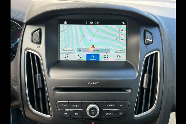Ford FOCUS Wagon 1.0 Lease Edition | CARPLAY | TREKHAAK | NAVI | BLUETOOTH | CC | PDC | APK T/M 7-6-2027 | NW DISTRIBUTIE | TOPPER