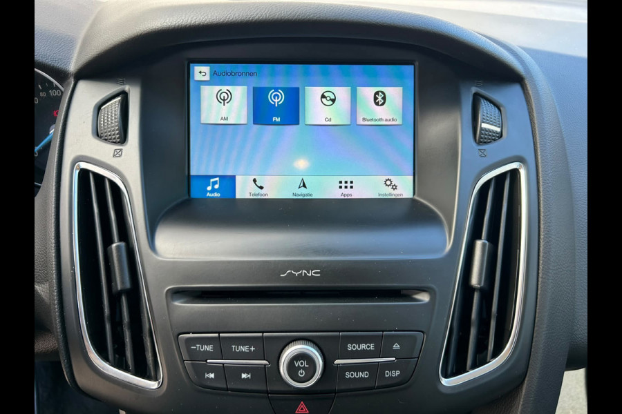 Ford FOCUS Wagon 1.0 Lease Edition | CARPLAY | TREKHAAK | NAVI | BLUETOOTH | CC | PDC | APK T/M 7-6-2027 | NW DISTRIBUTIE | TOPPER