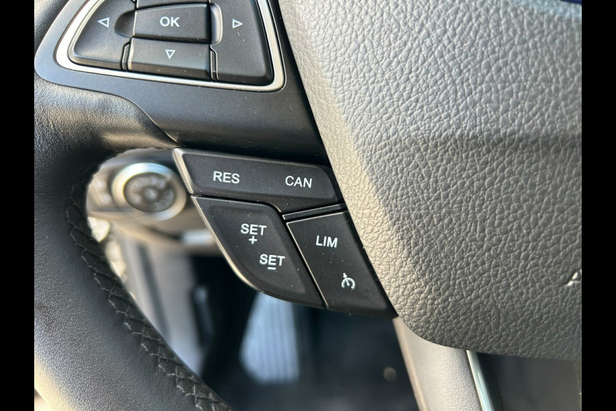 Ford FOCUS Wagon 1.0 Lease Edition | CARPLAY | TREKHAAK | NAVI | BLUETOOTH | CC | PDC | APK T/M 7-6-2027 | NW DISTRIBUTIE | TOPPER