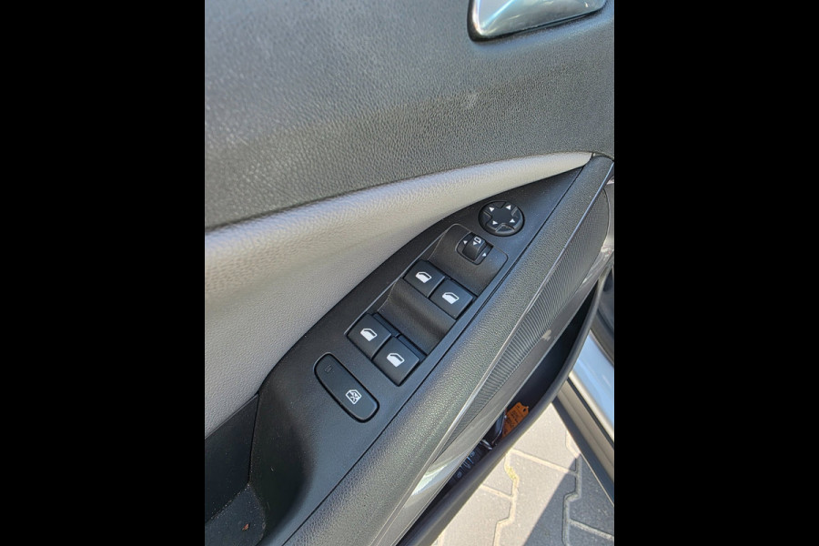 Opel Crossland X 1.2 120 Jaar Edition | CAMERA | CLIMA | TREKHAAK