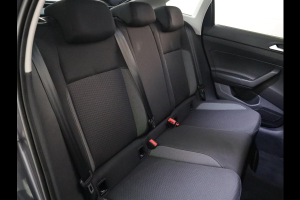 Volkswagen Taigo 1.0 TSI Life Edition 95 pk | Verlengde garantie | Navigatie via App | Parkeersensoren | Achteruitrijcamera | Adaptieve cruise control | Keyless |