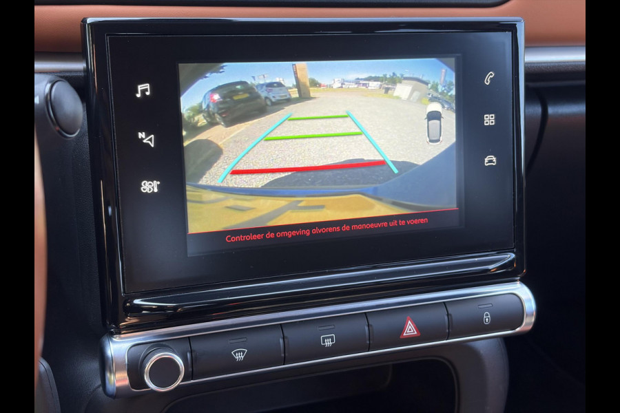 Citroën C3 1.2 PureTech Shine Nieuwe D-riem,Camera,Navi,Clima,Cruise,Lm velgen,Pdc,Rijstrooksensor,Halfleder,Dealer Onderhouden,N.A.P,Apk tot 06-2027