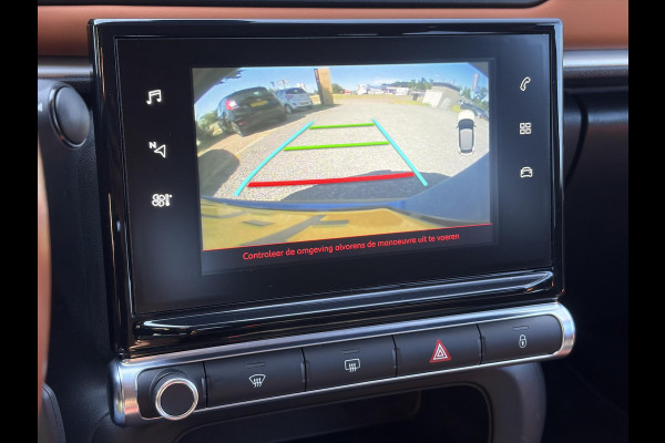 Citroën C3 1.2 PureTech Shine Nieuwe D-riem,Camera,Navi,Clima,Cruise,Lm velgen,Pdc,Rijstrooksensor,Halfleder,Dealer Onderhouden,N.A.P,Apk tot 06-2027