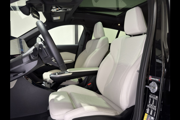BMW iX2 eDrive20 67 kWh M Sport Edition | Panoramadak | Leder | Premiumpakket | ACC | LED adaptief  | M Sport Pro