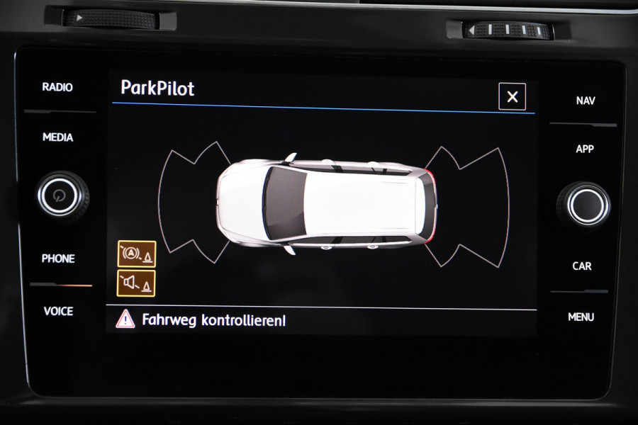 Volkswagen Golf Variant *Navigatie*Stoelverwarming*Park assist*