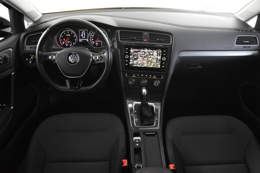 Volkswagen Golf Variant *Navigatie*Stoelverwarming*Park assist*