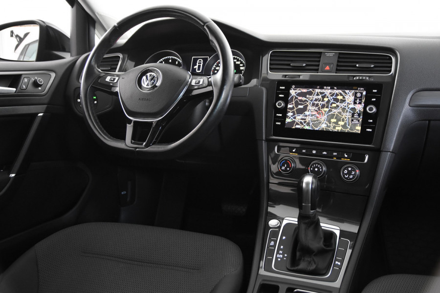 Volkswagen Golf Variant *Navigatie*Stoelverwarming*Park assist*
