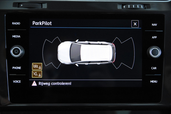 Volkswagen Golf Variant *Navigatie*Stoelverwarming*Park assist*