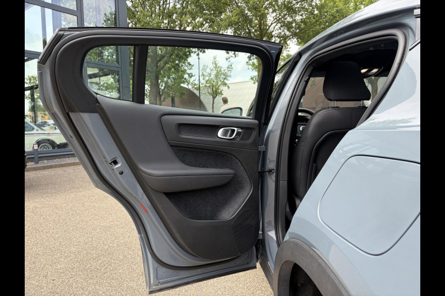 Volvo C40 Recharge Twin Ultimate 78 kWh SOH 96% | ELEKTRISCHE TREKHAAK|  MEMORY STOEL| HARMAN KARDON| PANORAMADAK| ELEK. ACHTERKLEP| 360 CAMERA| SUPER COMPLEET| RIJKLAAR GELEVERD!|