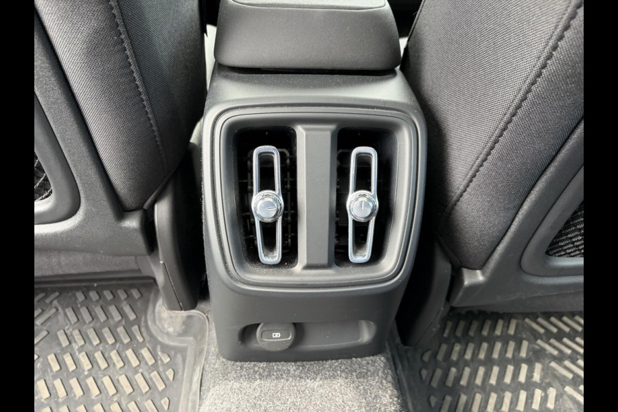 Volvo C40 Recharge Twin Ultimate 78 kWh SOH 96% | ELEKTRISCHE TREKHAAK|  MEMORY STOEL| HARMAN KARDON| PANORAMADAK| ELEK. ACHTERKLEP| 360 CAMERA| SUPER COMPLEET| RIJKLAAR GELEVERD!|