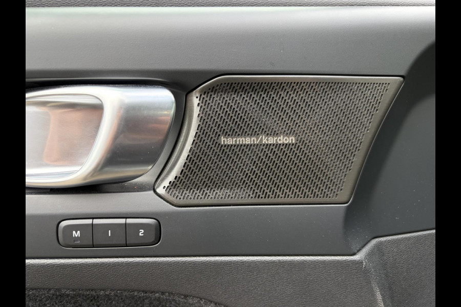 Volvo C40 Recharge Twin Ultimate 78 kWh SOH 96% | ELEKTRISCHE TREKHAAK|  MEMORY STOEL| HARMAN KARDON| PANORAMADAK| ELEK. ACHTERKLEP| 360 CAMERA| SUPER COMPLEET| RIJKLAAR GELEVERD!|