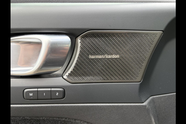 Volvo C40 Recharge Twin Ultimate 78 kWh SOH 96% | ELEKTRISCHE TREKHAAK|  MEMORY STOEL| HARMAN KARDON| PANORAMADAK| ELEK. ACHTERKLEP| 360 CAMERA| SUPER COMPLEET| RIJKLAAR GELEVERD!|