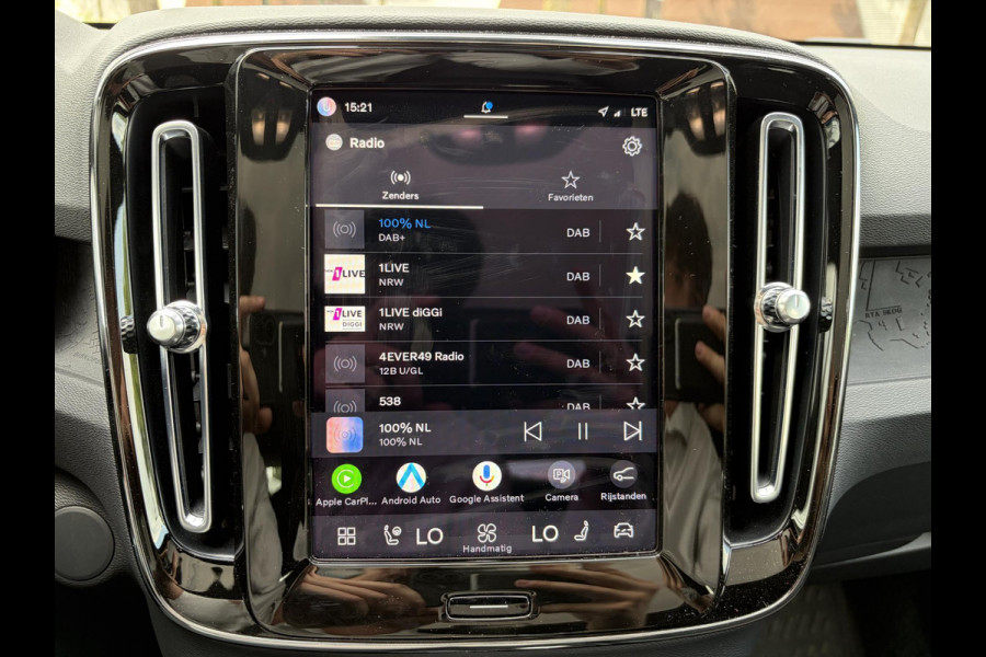 Volvo C40 Recharge Twin Ultimate 78 kWh SOH 96% | ELEKTRISCHE TREKHAAK|  MEMORY STOEL| HARMAN KARDON| PANORAMADAK| ELEK. ACHTERKLEP| 360 CAMERA| SUPER COMPLEET| RIJKLAAR GELEVERD!|