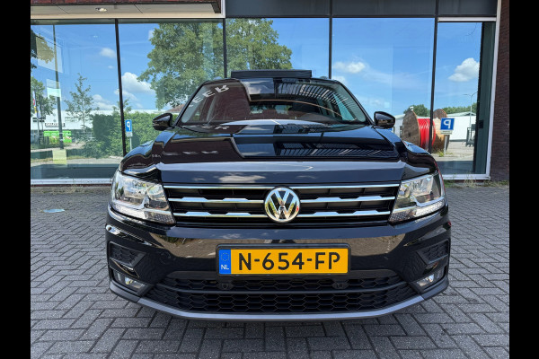 Volkswagen Tiguan Allspace 1.5 TSI Comfortline Business 7p. - Automaat - Pano/Schuifdak - Leder - Navi - Org.NL