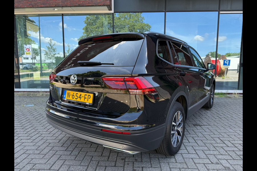 Volkswagen Tiguan Allspace 1.5 TSI Comfortline Business 7p. - Automaat - Pano/Schuifdak - Leder - Navi - Org.NL